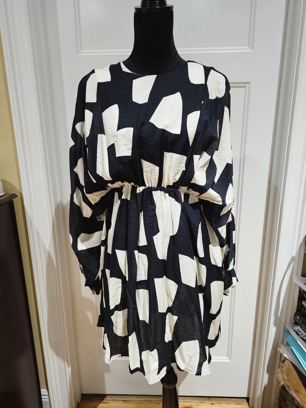 Ces Femme Black and White Abstract Mini Dress, NWT
